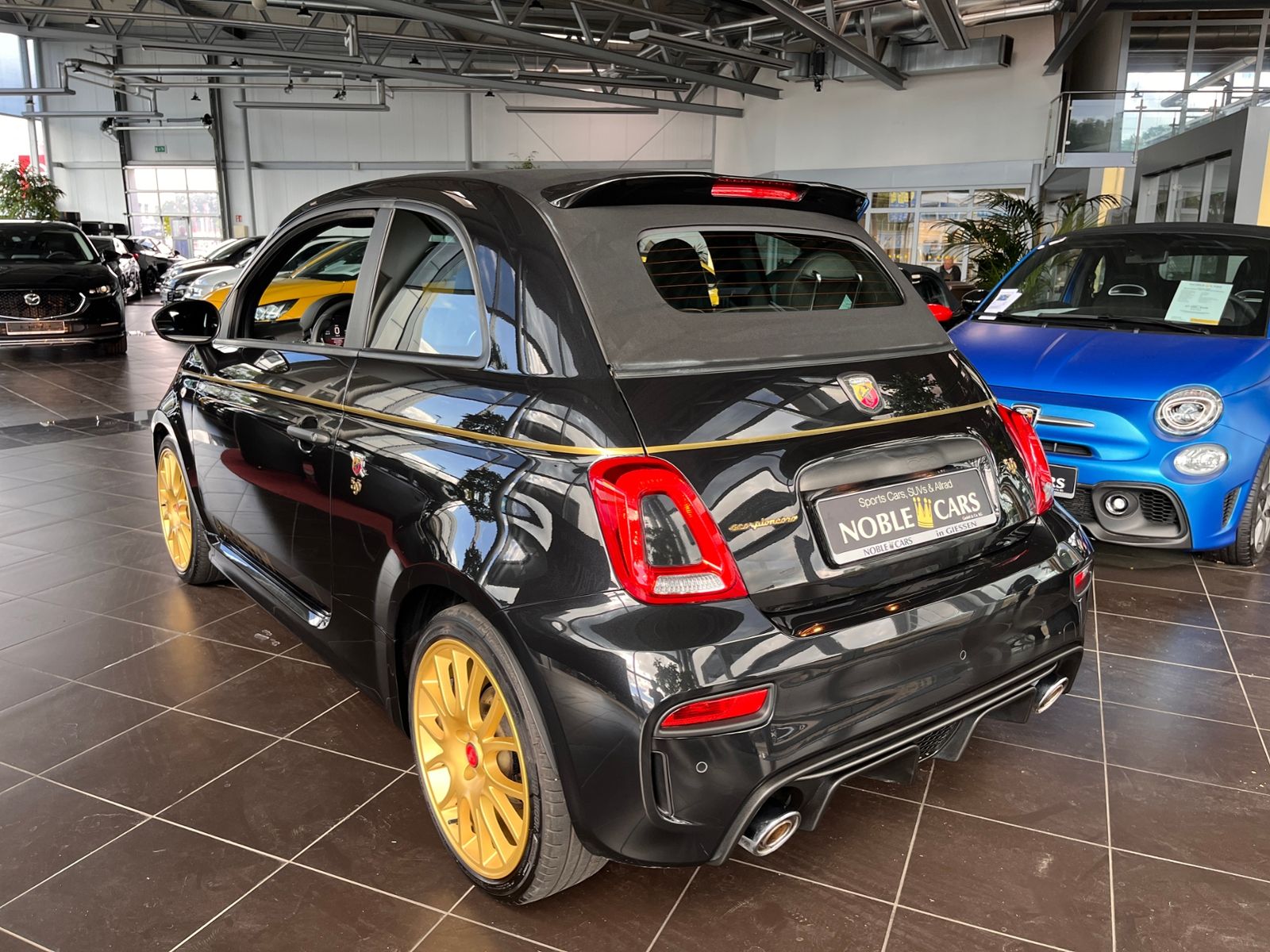 Fahrzeugabbildung Abarth 595C Scorpioneoro BEATS NAVI ALU