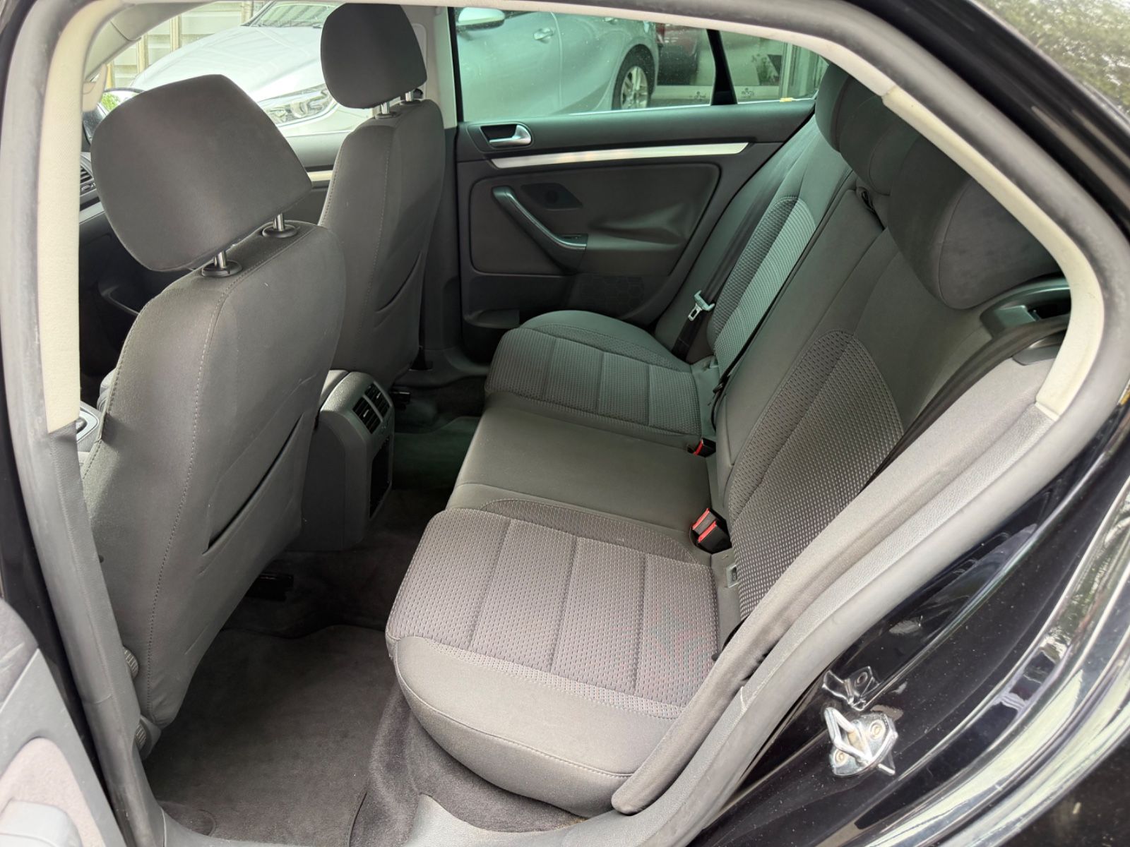 Fahrzeugabbildung Volkswagen Jetta V Sportline 2.0 AUTOMATIK