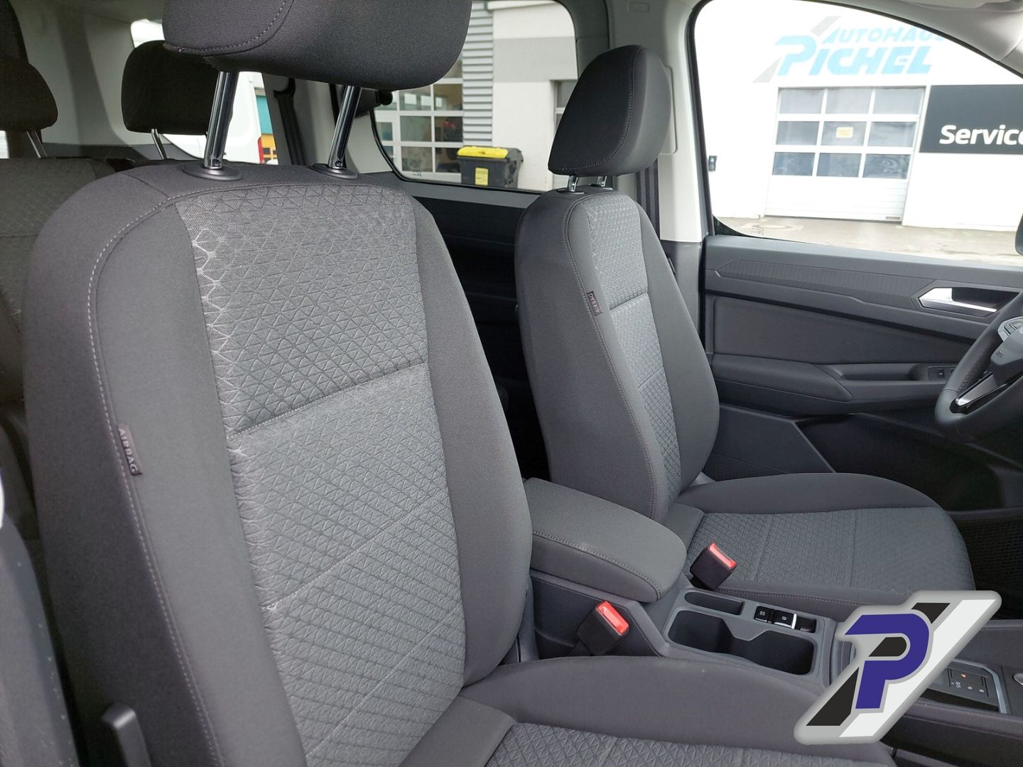 Ford Tourneo Connect - Bild 23