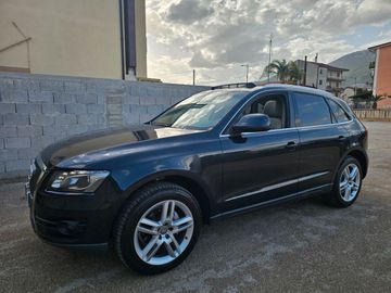 Audi Q5 - 1