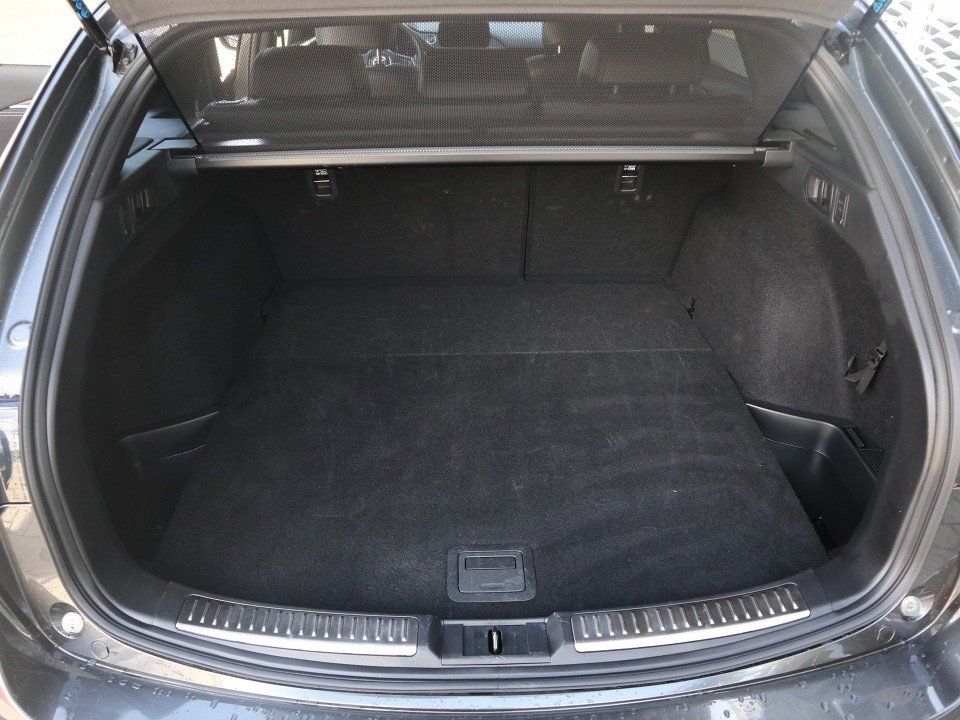 Fahrzeugabbildung Mazda 6 Takumi G-194 AT GSD NAVI Nappa-Leder BOSE Matr