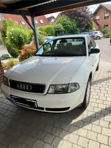 Audi A4 1.8 Auto - - Audi A4 aus 1996