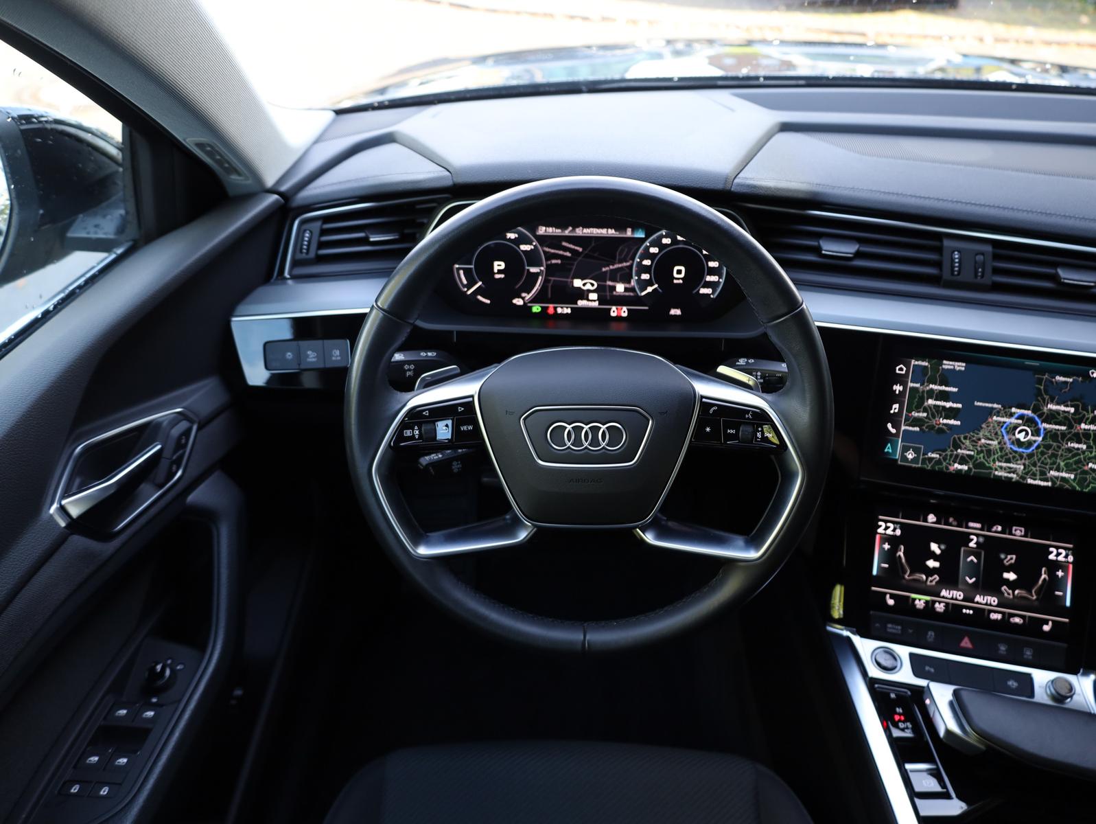 Audi e-tron 50 Quattro 313 ch • 100 % électrique • SOH 93 % • Suspension pneumatique • 20"