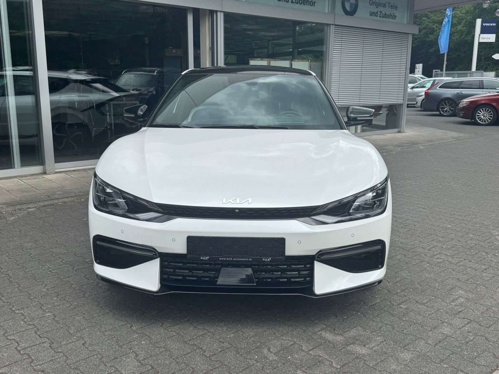 Fahrzeugabbildung Kia EV6 GT-Line 4WD WERKSGA+PANO+MEMO+HEAD+ACC+360°