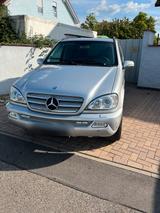 Mercedes-Benz Mercedes ML 270 - Mercedes-Benz ML 270 aus 2005