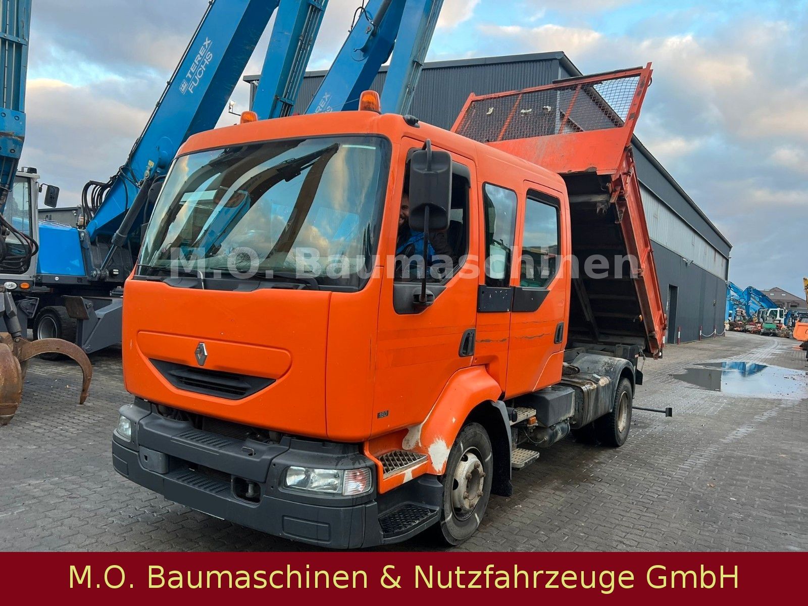 Fahrzeugabbildung Renault Midlum 180-12 / Doka / 3-seiten Kipper /