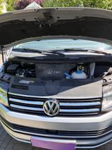 Volkswagen T6 Multivan - silberne Volkswagen T6 Multivan