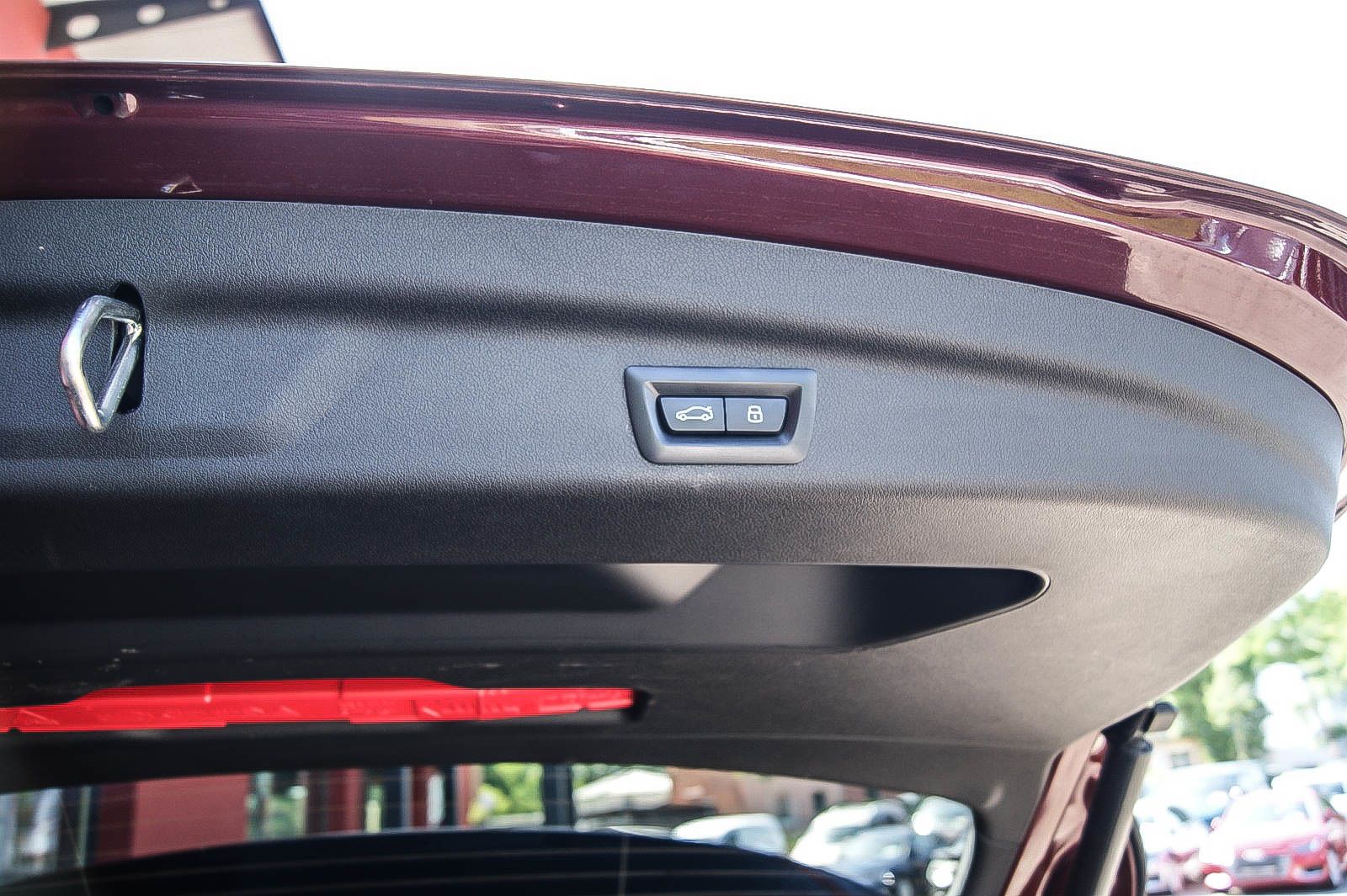 Fahrzeugabbildung BMW 223 Active Tourer i xDrive LEDER HEAD-UP SPORT 4