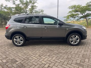 Nissan Qashqai - 12