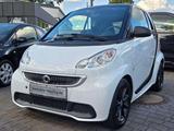 Smart forTwo Micro Hybrid Drive 52kW NAVI Sitzheizung  - Smart ForTwo: Halbautomatik