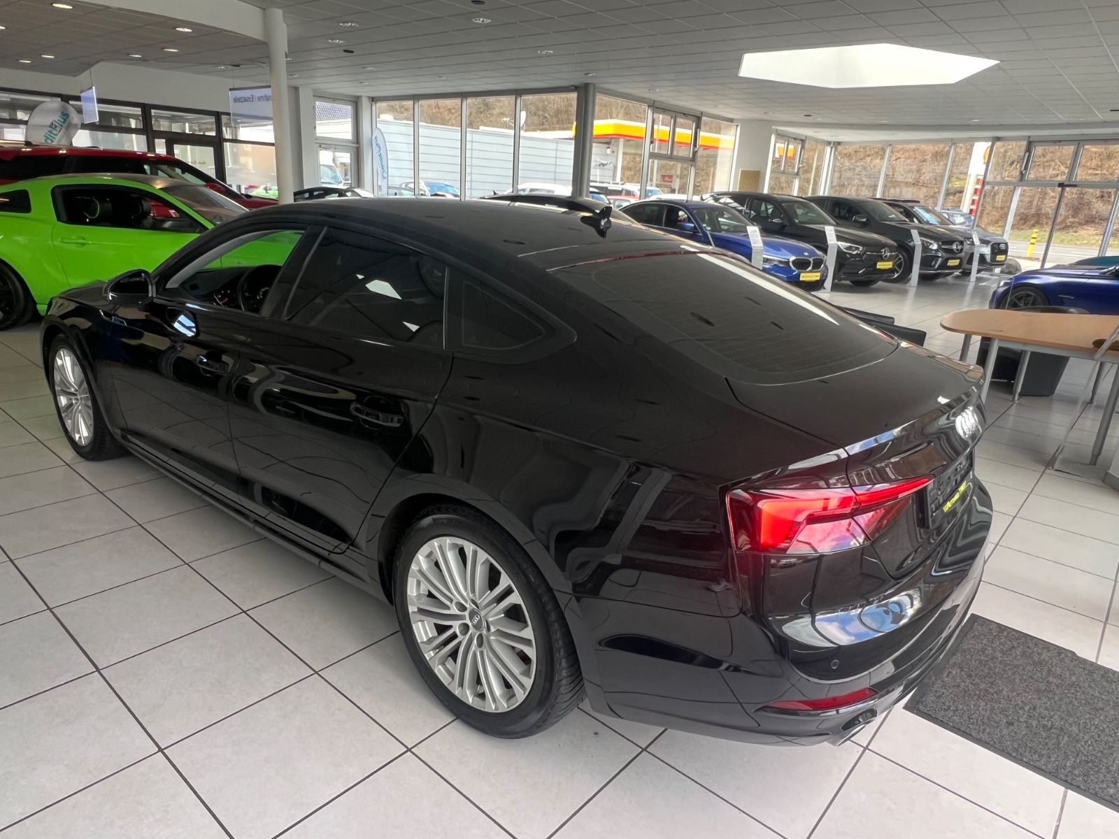 Fahrzeugabbildung Audi A5 Sportback 35 TDI sport Design