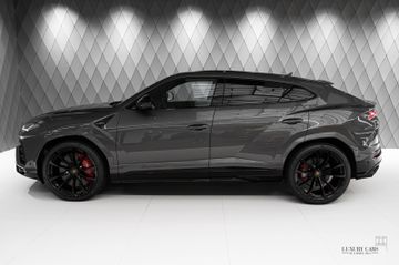 Urus 2022 GREY/RED B&O PANO 23"