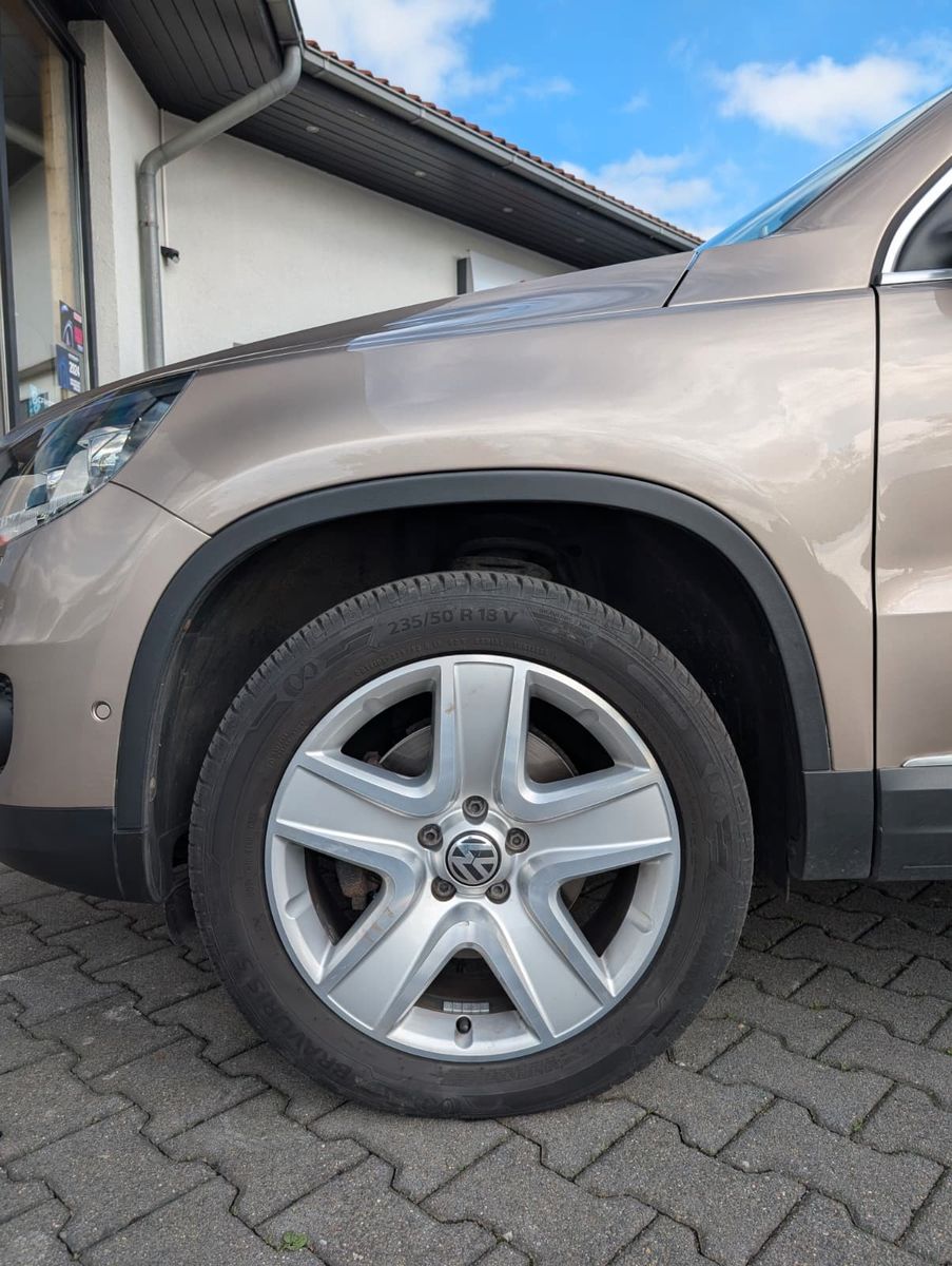 Fahrzeugabbildung Volkswagen Tiguan Sport & Style 4Motion
