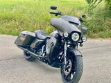 Harley-Davidson Street Glide, Ape, Navi, CVO Heck, Gewährl. - Angebote entsprechen deinen Suchkriterien