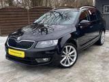 Skoda Octavia Combi 1.4 TSI DSG Joy AHK ACC Bi-Xenon - Skoda Octavia: Joy