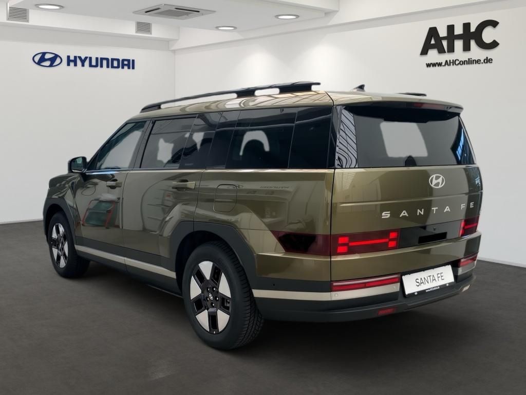 Fahrzeugabbildung Hyundai SANTA FE (5-Sitzer) HEV 1.6 T-GDI 4WD 6-AT Intro