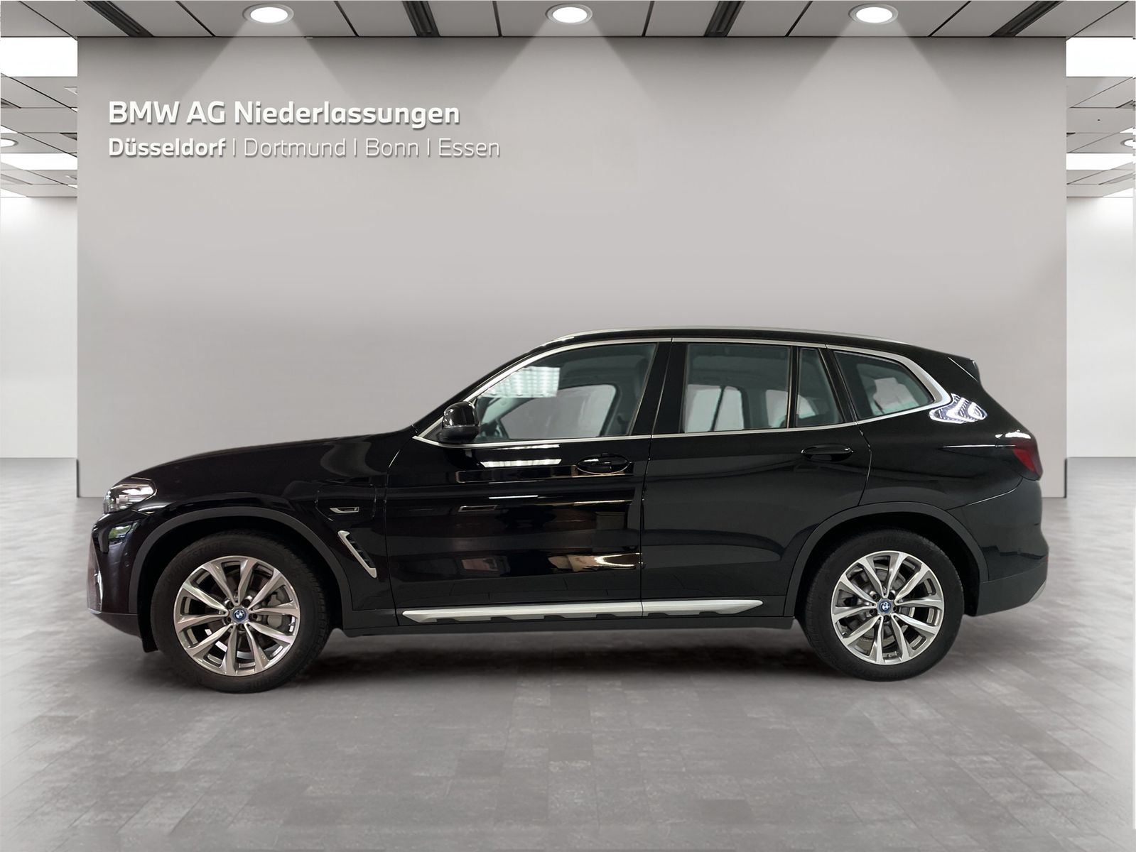 BMW X3 xDrive30e AHK LiveCockpitProf Kamera HiFi foto 3