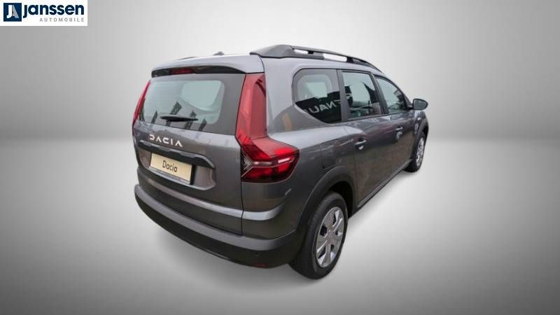 Fahrzeugabbildung Dacia Jogger Essential TCe 110 7-Sitzer