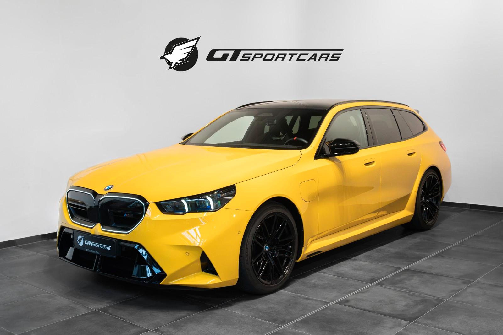 BMW M5 Touring B&W AHK DrivAssistProf M Shadow