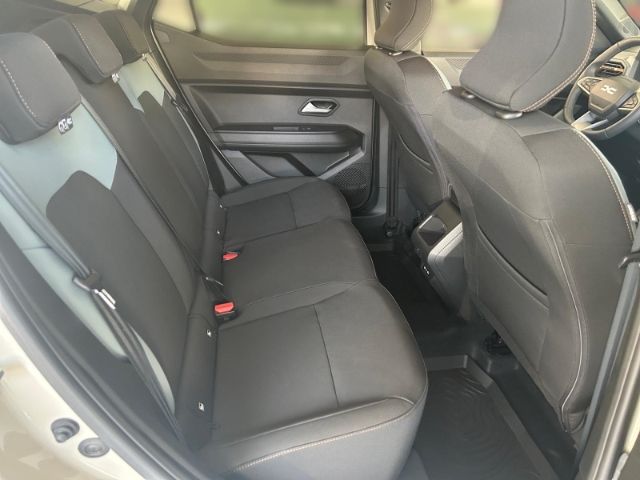 Fahrzeugabbildung Dacia Duster Extreme 1.6 Hybrid 140HP AT SHZ Digitales