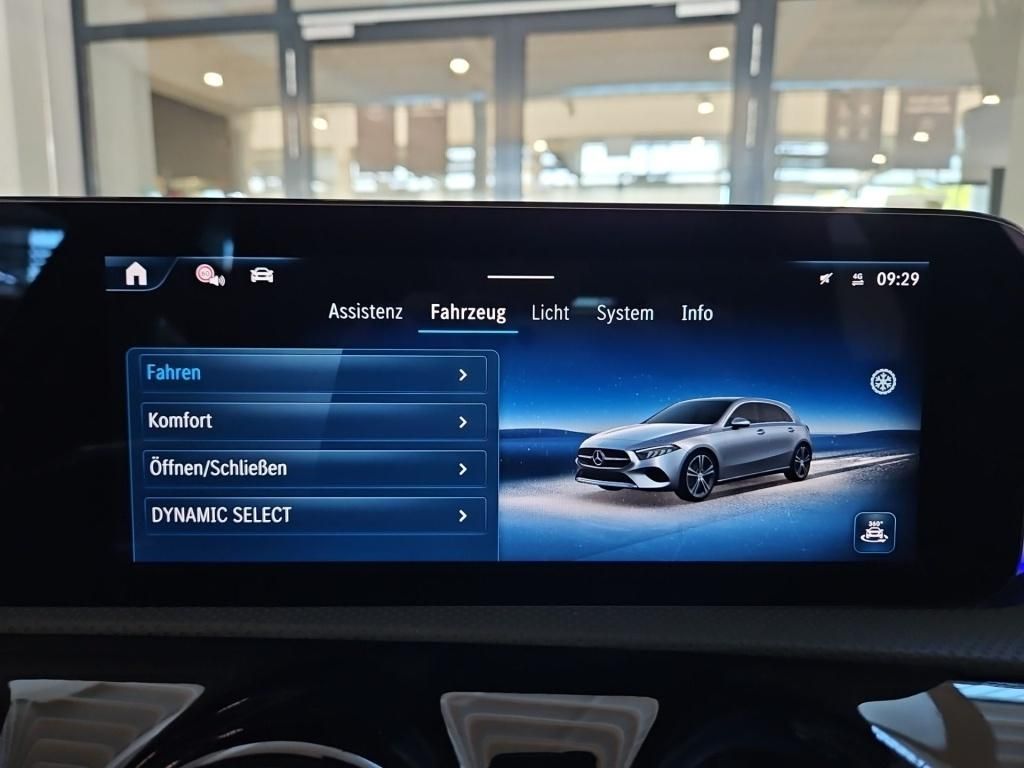 Fahrzeugabbildung Mercedes-Benz A 200 AMG Pano LED SHZ KeyLess Ambie. Sport DAB