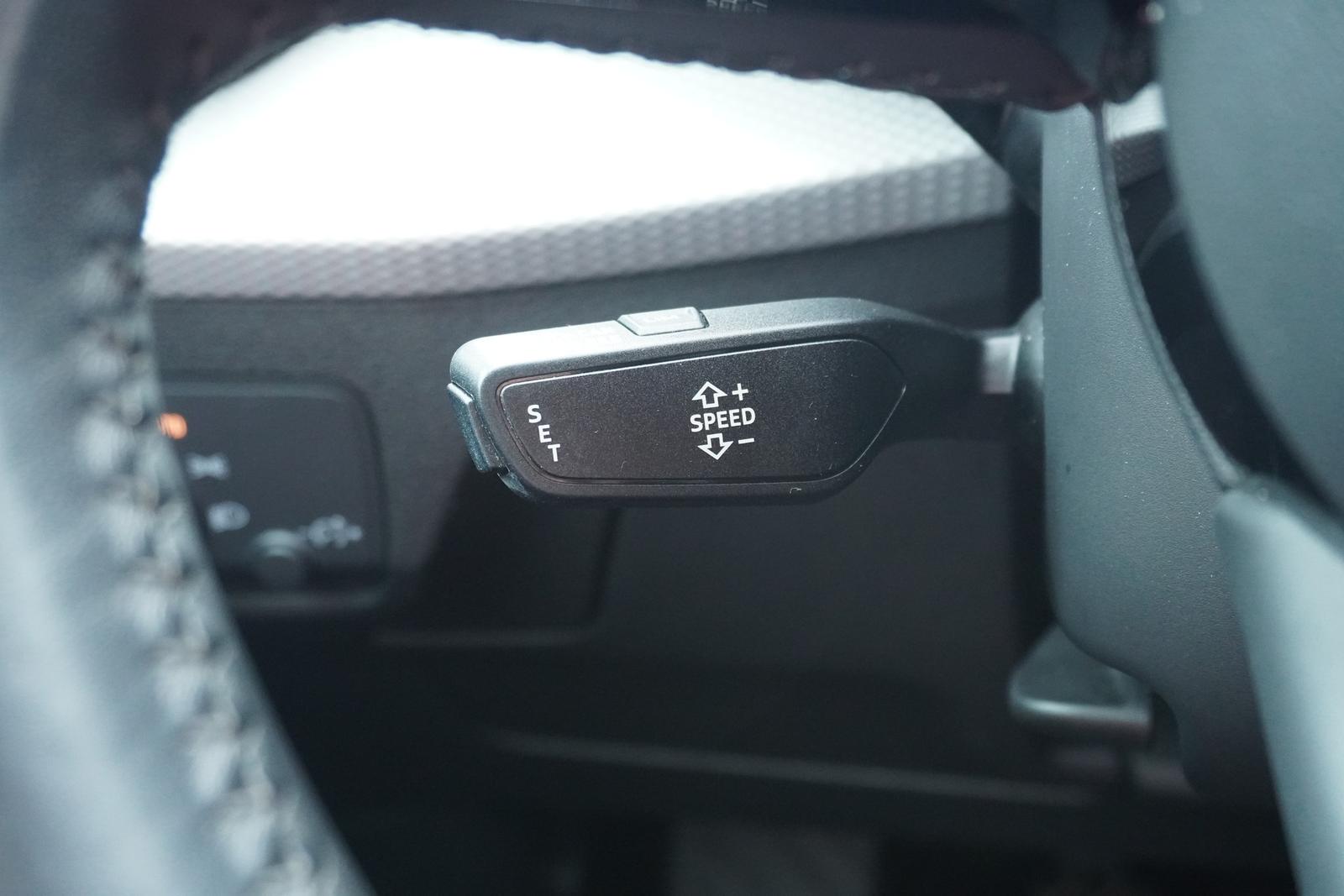 Audi Q2 1.0 TFSI LED Navi Sitzheizung Keyless-Go