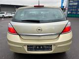Opel Astra 1.6 Twinport Elegance - Opel Astra: Twinport