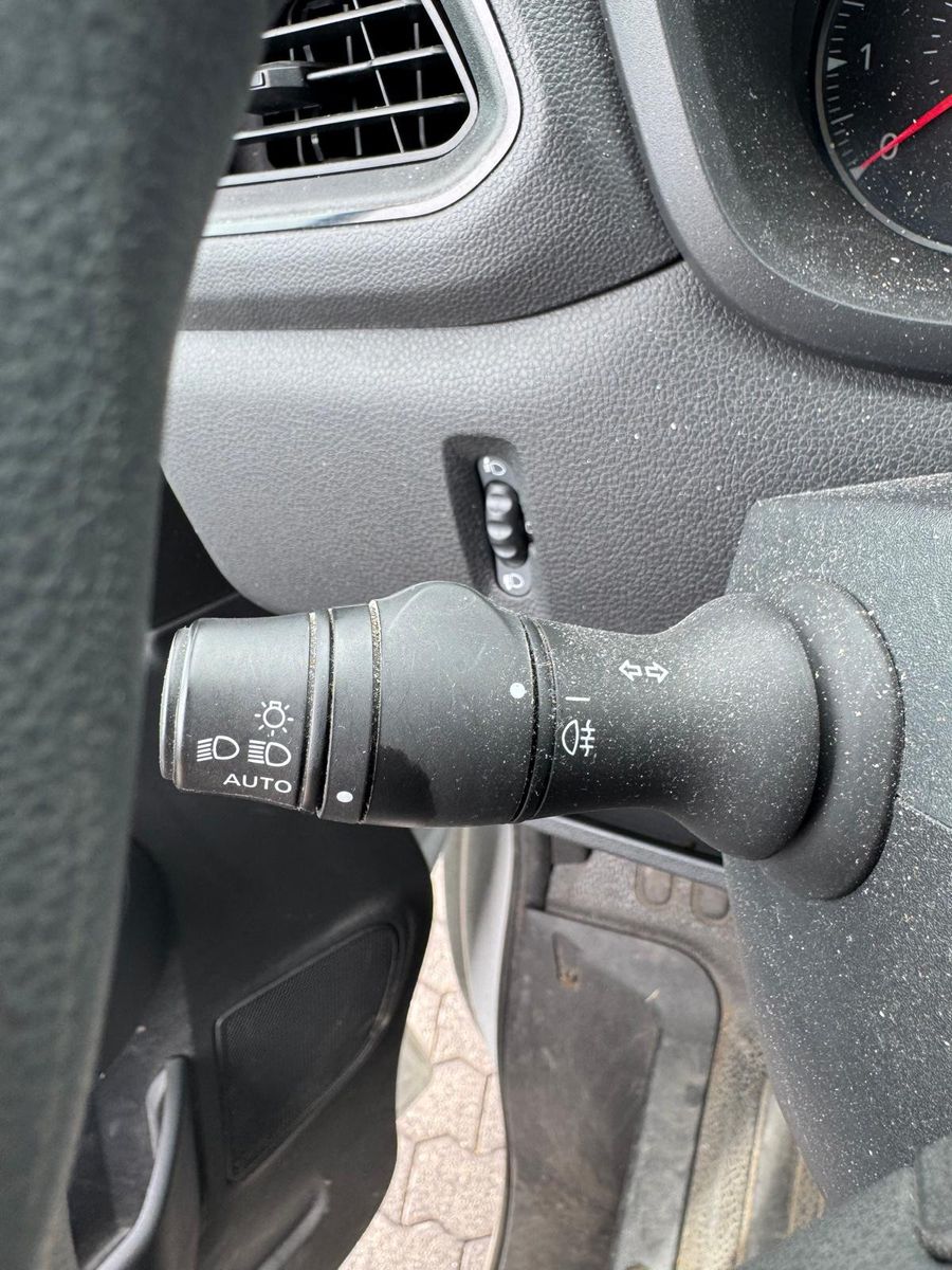 Fahrzeugabbildung Renault Master III Kasten L1H2 HKa 3,5t 1.HAND/KLIMA/