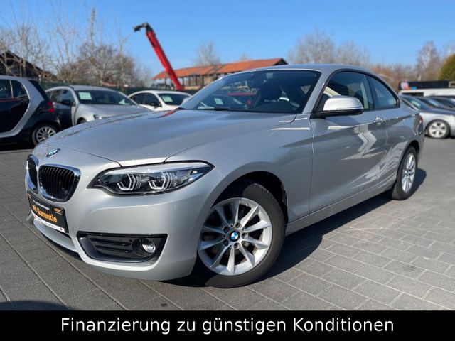 BMW 220i Coupe Advantage *AUTOMATIK*TEMPOMAT*LED*