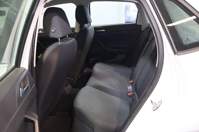 Volkswagen Polo VI 1.0 MPI AID+FRONT+LANE+LED+ALLWETTER