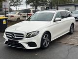 Mercedes-Benz E 220d T AMG Navi*Ambiente*PDC*LED*Schiebed*§25a - Mercedes-Benz E 220: Taxi