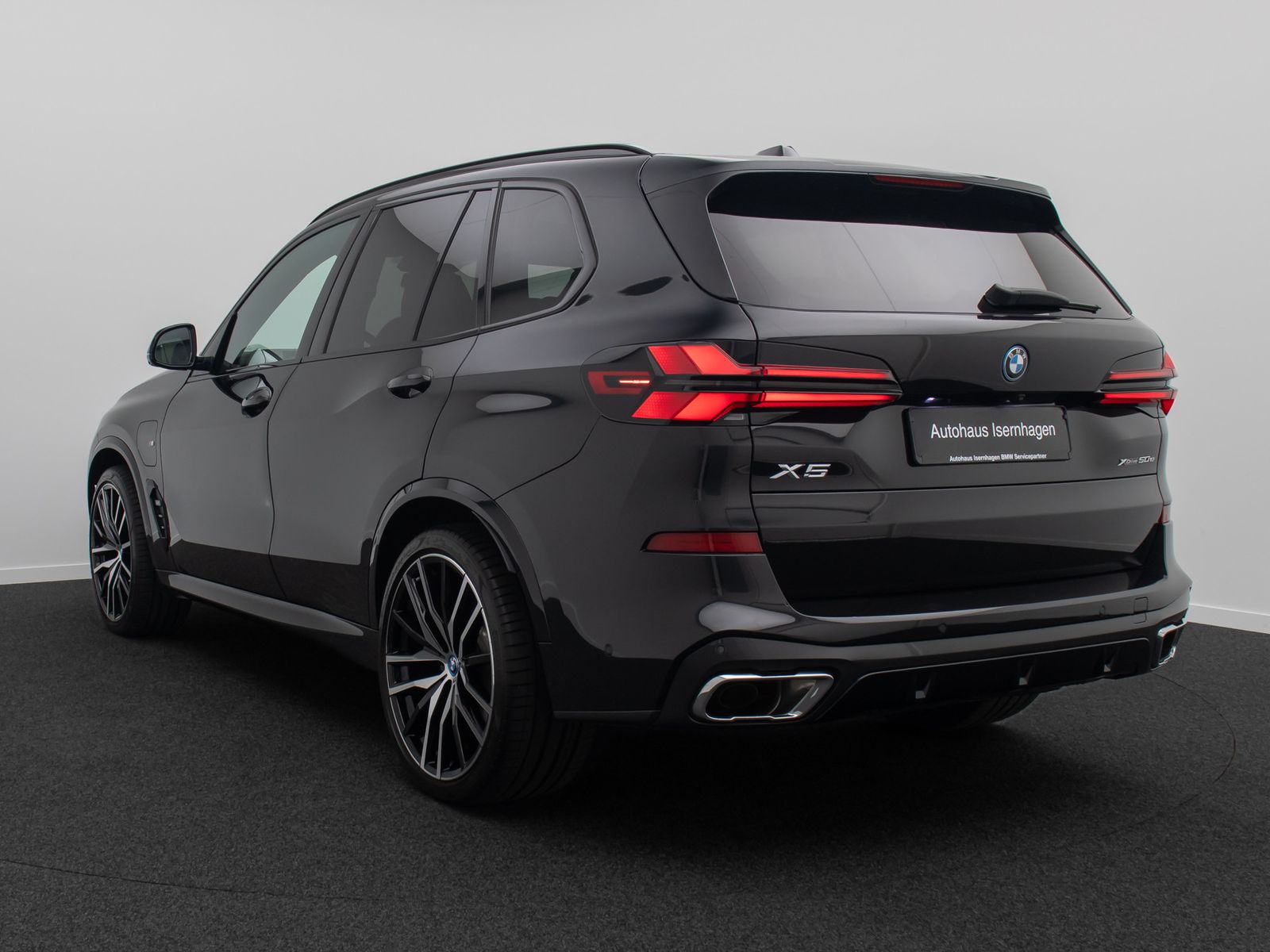 Fahrzeugabbildung BMW X5 xD50e M Sport Panorama 360&deg;HUD DAB H/K 22Zoll