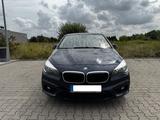 BMW 218i Active Tourer Automatik | HU & AU Neu - BMW 2er Reihe mit Benzin-Antrieb: Kombi, Automatik