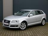 Audi A3 Sportb 1.8 S-tronic Xenon Navi PDC ATM-21-Tkm - Audi A3 mit Benzin-Antrieb: Limousine, 1.8