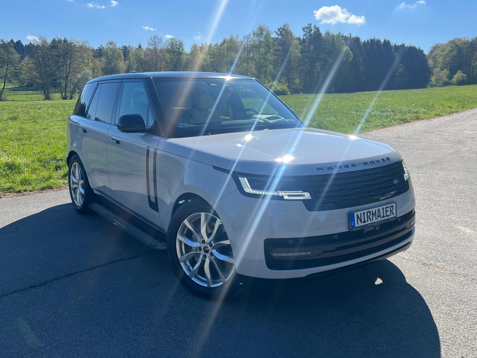 Land-Rover Range Rover - 1
