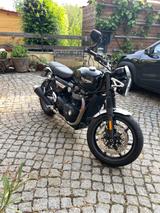 Triumph Speed Twin  - Triumph Speed Twin