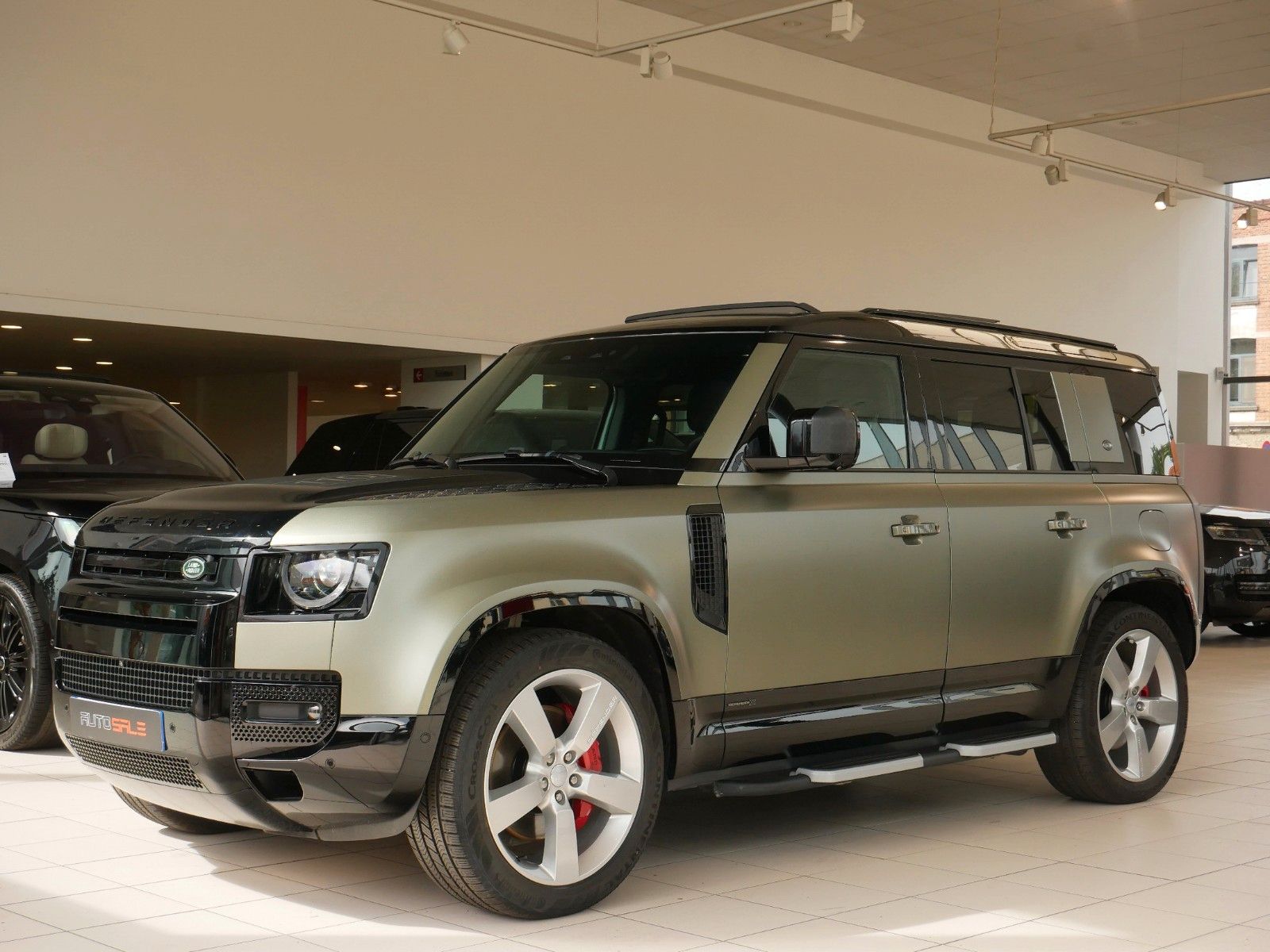 Land Rover Defender X 110 P400e X Pano/AHK/Matt/22/ACC/Dyna imagem 2