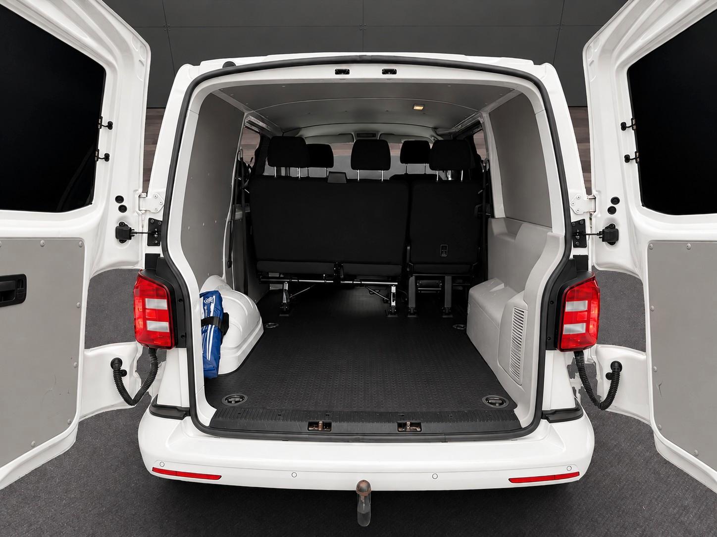 Volkswagen T6 Kombi 4Motion /LED/SHZ/AHK/STHZ/NAVI