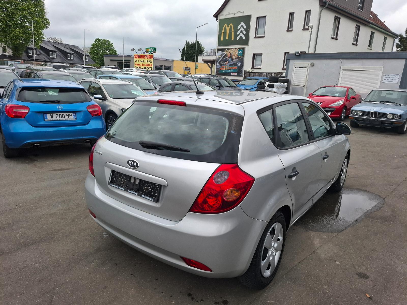 Kia ANDERE Ceed Vision