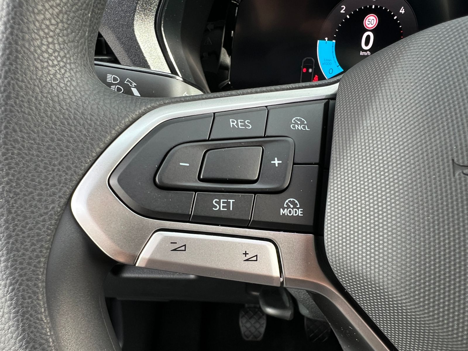 Fahrzeugabbildung Volkswagen Caddy Cargo Maxi 2.0 TDI *AHK, Klima, AppConnect