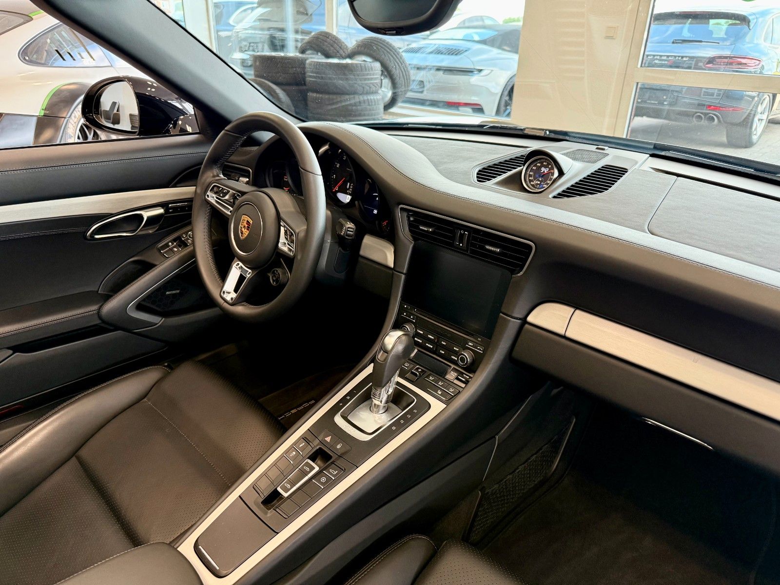 Fahrzeugabbildung Porsche 911 991 Targa 4 PDK SportChrono/BOSE/Kamera/DAB
