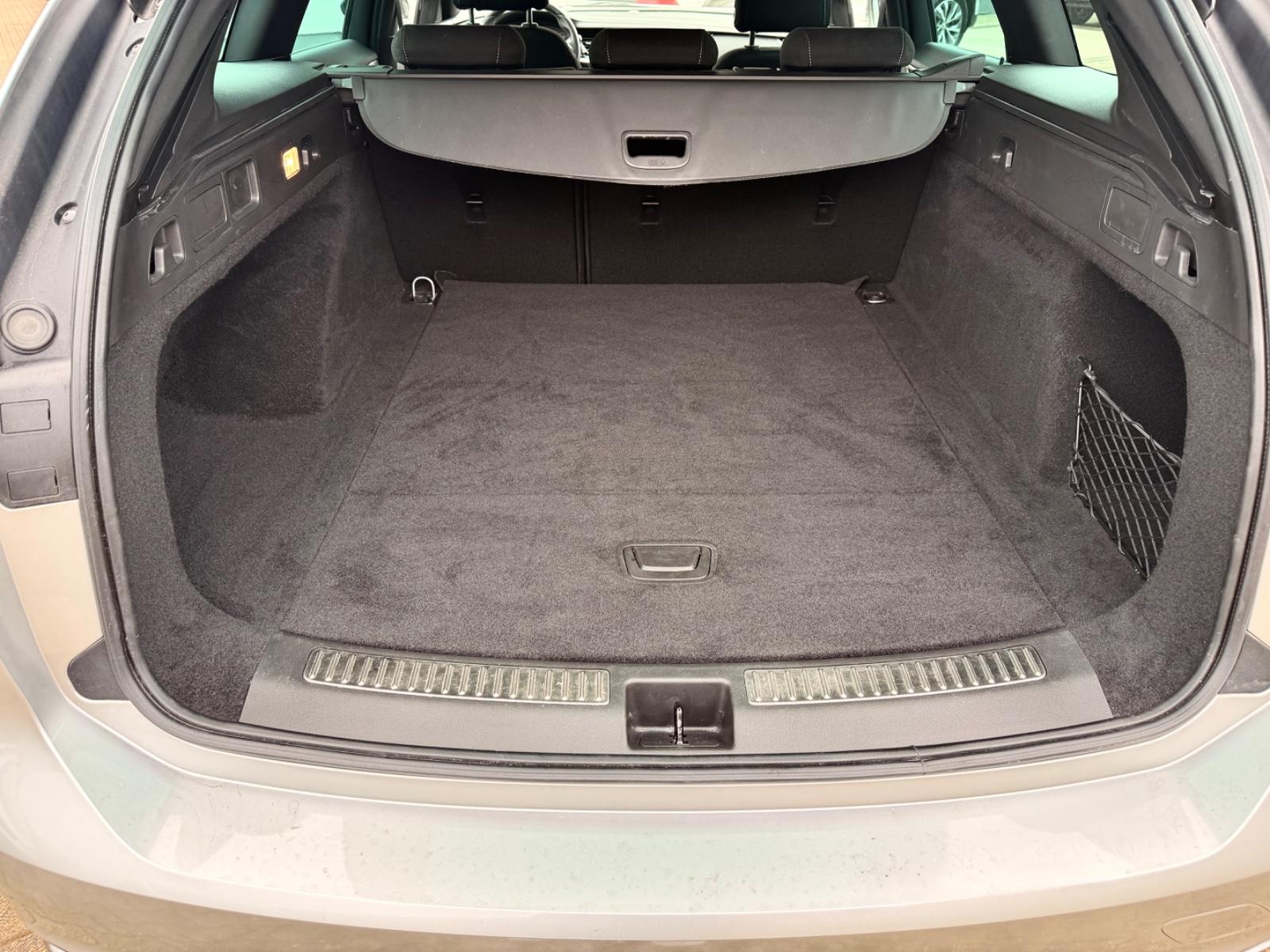 Opel Insignia B Sports Tourer**HUD*AHK*LED*KAMERA*SHZ