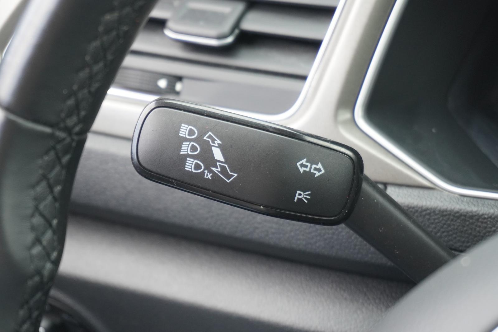 Volkswagen T-Roc 1.5 TSI DSG LED Navi Sitzheizung, миниатюра 23