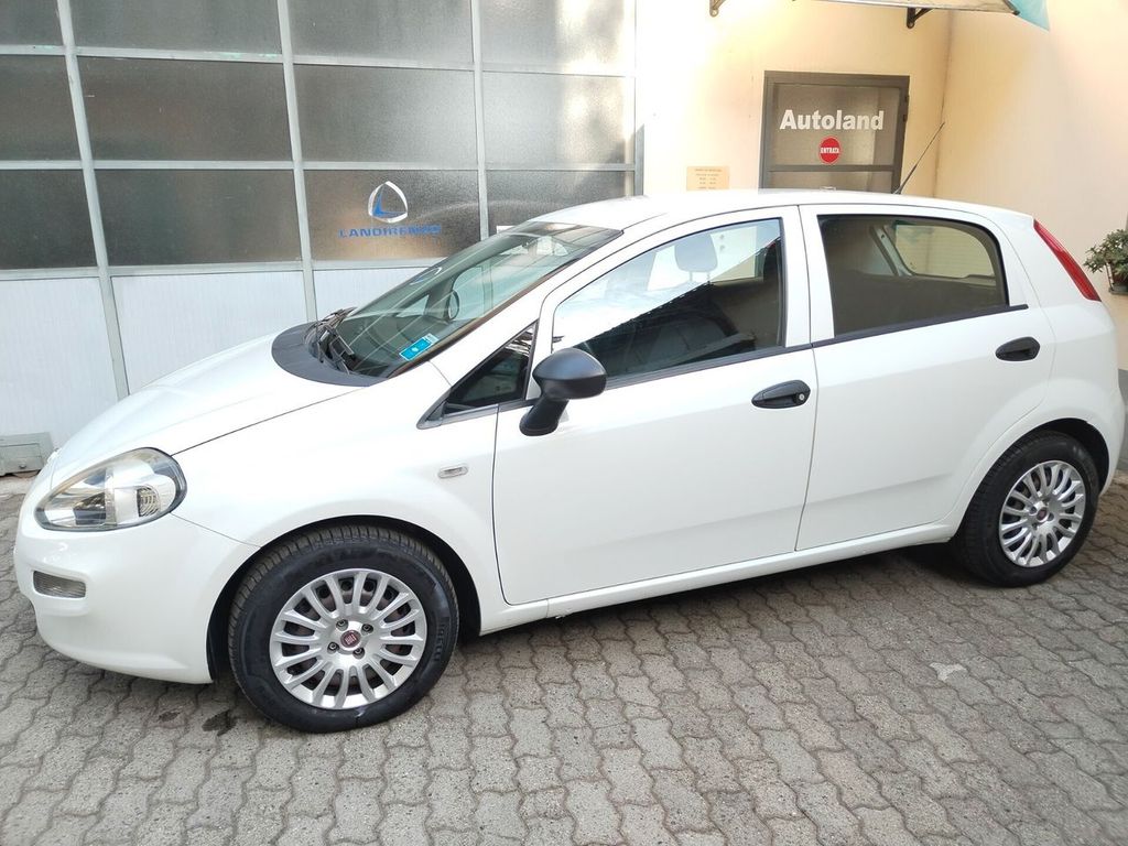 Image of Fiat Punto