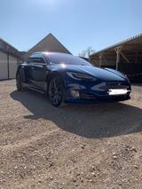 Tesla Model S 75 Facelift Limousine - Tesla Model S von privat
