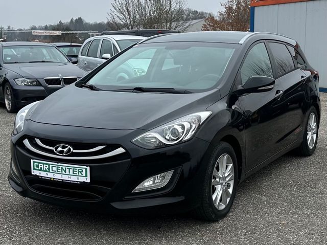 Hyundai i30 Trend *1.HAND* *TÜV NEU* *SHZ* *TMPT*