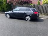 Opel Insignia CT - schwarze Opel Insignia CT