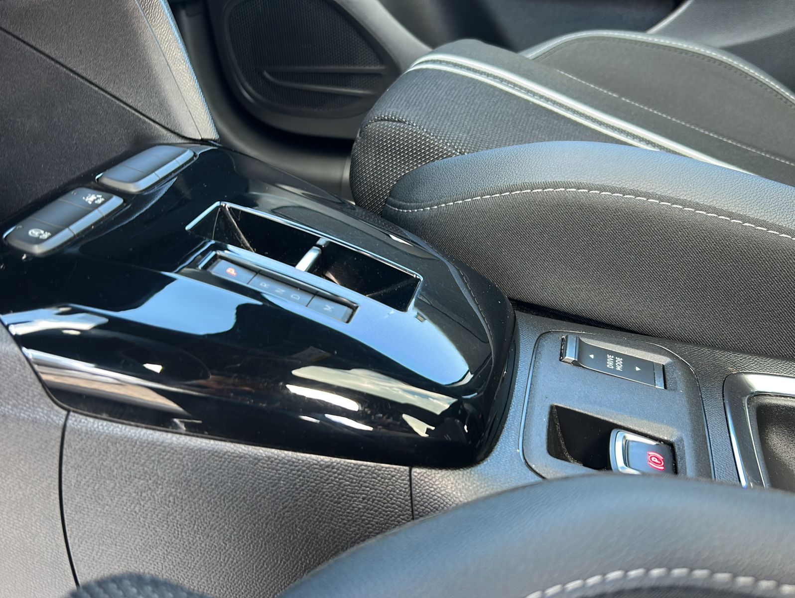 Fahrzeugabbildung Opel Corsa 1,2 GS Automatik