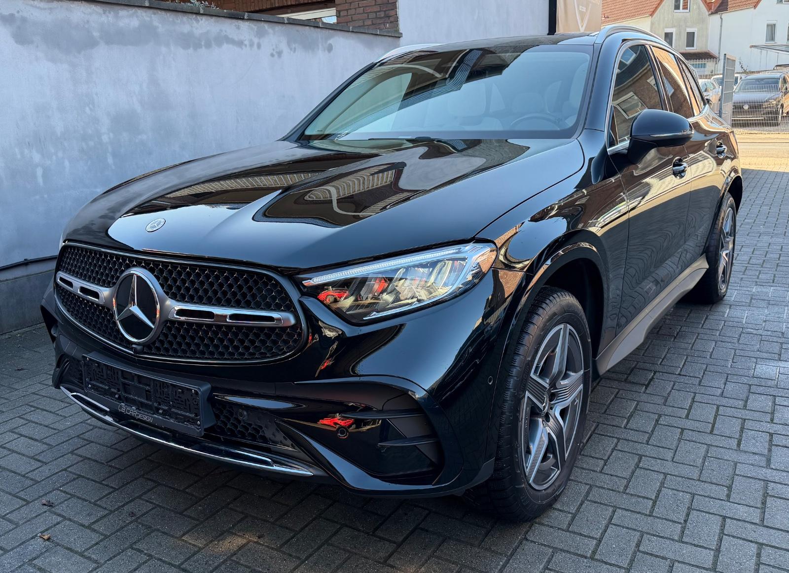 Mercedes-Benz GLC 300 e 4Matic Amg Line Exklusiv Pano