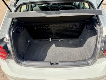 Volkswagen Polo - 6